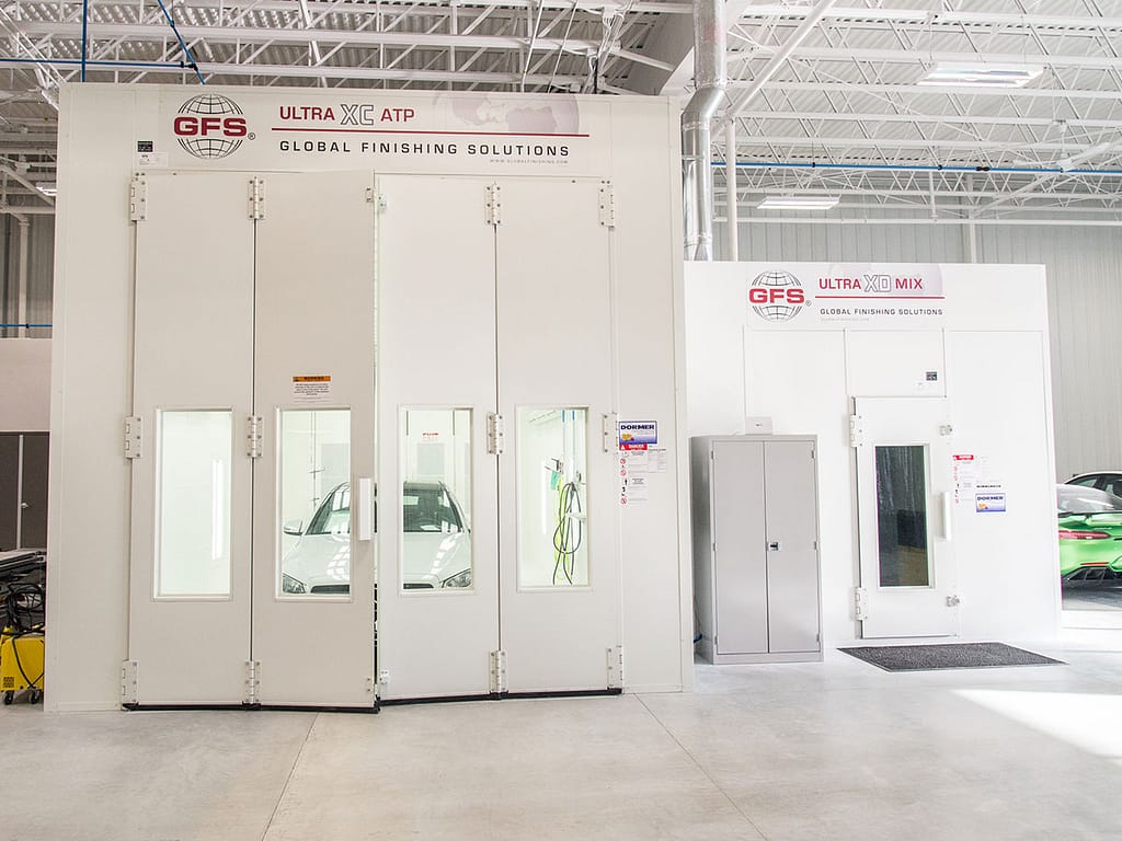 Ultra XL spray booth