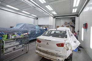 GFS CTOF - dual bay Prep Booth, prepping a car and truck