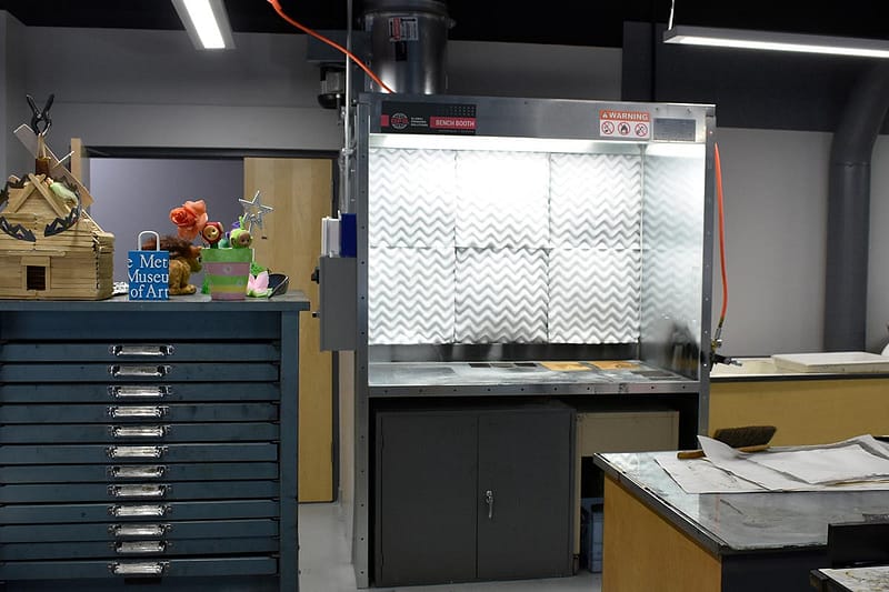 GFS Dry Filter Bench Booth