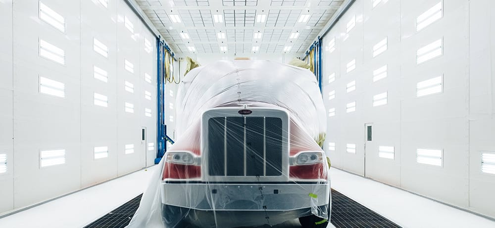 Heavy-Duty Truck Paint Booth